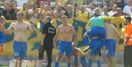 ���� ������� ���� 2:2 ����� ��� ��� �����
