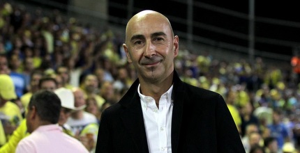 פאקו אייסטרן (יניב גונן)