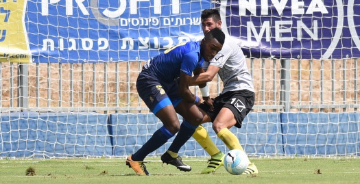 תומאס פרינס מול אופק עברי (נעם מורנו)