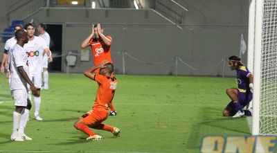 עוז ראלי תופס את הראש. החמצה מסמרת שיער של הקשר (עמית מצפה)