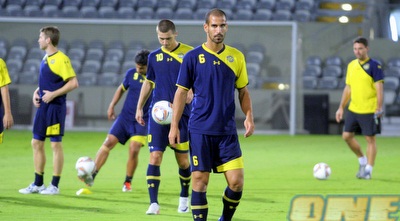 גל אלברמן והאריס מדוניאנין (יניב גונן)