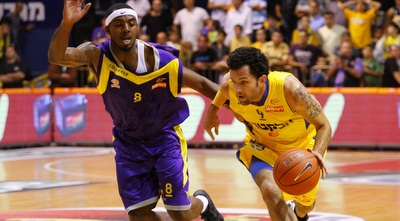 פארמר מול לואיס (יוסי ציפקיס)