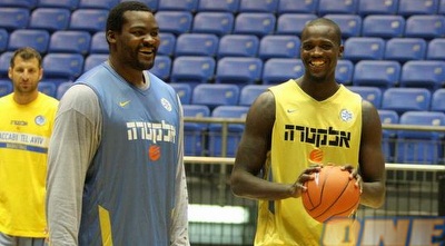 ג&acute;יימס סופו (משה חרמון)