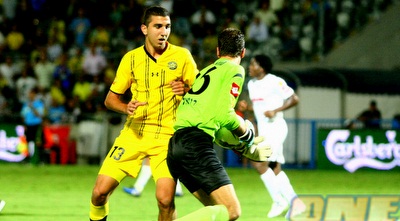 מונס דאבור מול שטראובר (יניב גונן)