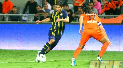 דור מיכה מול איציק עזוז. &qout;חסרה רגל מסיימת&qout; (יניב גונן) דור מיכה מול איציק עזוז. &qout;חסרה רגל מסיימת&qout; (יניב גונן)