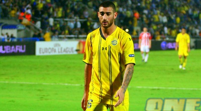 אלירן עטר מאוכזב (יניב גונן) אלירן עטר מאוכזב (יניב גונן)