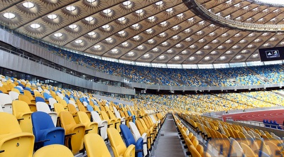 מבט מקרוב על הכיסאות. כמה ברי מזל יישבו שם (רויטרס)