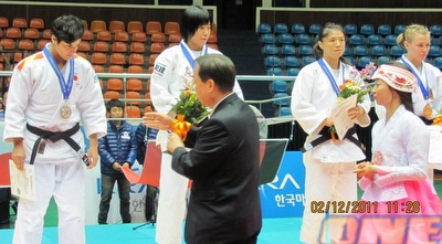 יש מדליה! (רוני שוורץ)