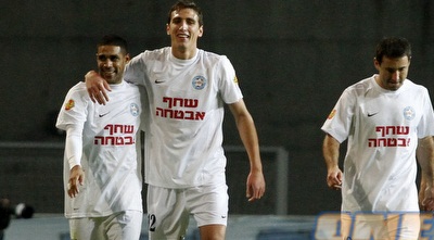 שצ´פוביץ´, דנין ופלצ´וק לא מאמינים כמה זה קל (יוסי ציפקיס)