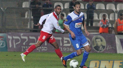 אסי בלדוט בורח מעלאא אבו סלאח (עמית מצפה) אסי בלדוט בורח מעלאא אבו סלאח (עמית מצפה)