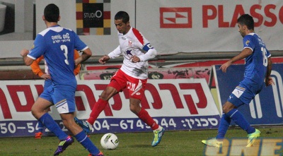 אחמד קסום (עמית מצפה) אחמד קסום (עמית מצפה)