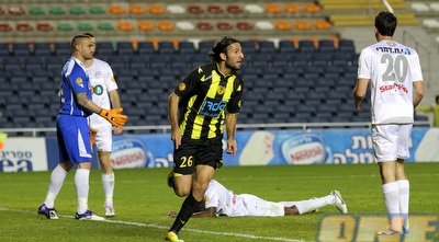 רץ לחגוג (שי לוי) רץ לחגוג (שי לוי)