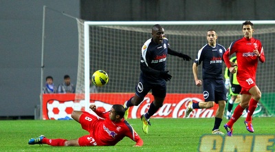 אבו סלאח מכשיל את פרדה (שי לוי)