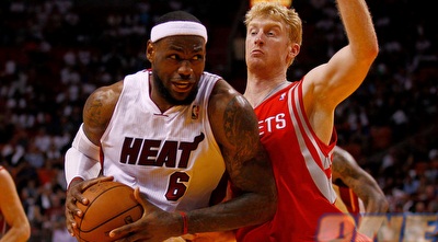 לברון ג´יימס. סחב את העגלה כמעט לבד (GettyImages) לברון ג´יימס. סחב את העגלה כמעט לבד (GettyImages)