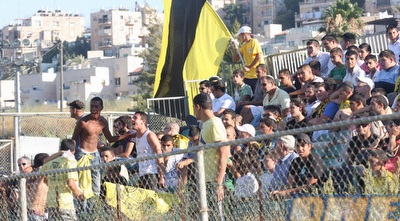 אוהדי בית&qout;ר ירושלים בבית וגן (גיא בן זיו) אוהדי בית&qout;ר ירושלים בבית וגן (גיא בן זיו)