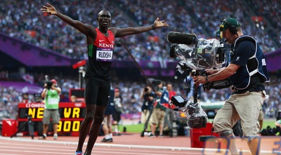 רודישאה סופג את אהבת הקהל הלונדוני הנלהב (GettyImages) רודישאה סופג את אהבת הקהל הלונדוני הנלהב (GettyImages)