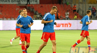 שחקני נבחרת רוסיה בחימום (שי לוי) שחקני נבחרת רוסיה בחימום (שי לוי)