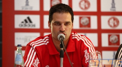 קוקיה (יוסי ציפקיס) קוקיה (יוסי ציפקיס)