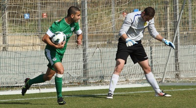 יוסיפוביץ´ מול דין לאחר שהכניע אותו (עמית מצפה) יוסיפוביץ´ מול דין לאחר שהכניע אותו (עמית מצפה)