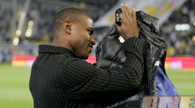 וינסנט אניימה על אזרחי (משה חרמון)