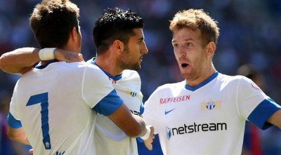 ריקן והחברים חוגגים ריקן והחברים חוגגים