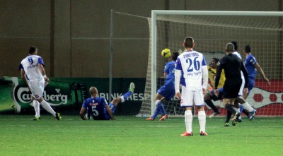 מרעי כובש את השני של המלאבסים (יניב גונן) מרעי כובש את השני של המלאבסים (יניב גונן)