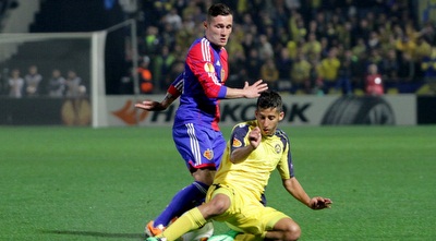 מיכה לפני שאקה (יניב גונן)