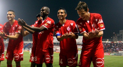 וויליאם סוארס חוגג עם חבריו (יניב גונן) וויליאם סוארס חוגג עם חבריו (יניב גונן)