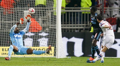 גורקוף מכניע את מנדנדה (רויטרס) גורקוף מכניע את מנדנדה (רויטרס)