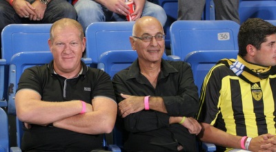 אריה אלטר ביציע (משה חרמון)