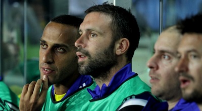 פריצה (יניב גונן) פריצה (יניב גונן)