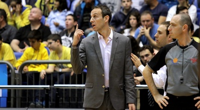 עודד קטש (יניב גונן) עודד קטש (יניב גונן)