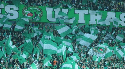 אוהדי מכבי חיפה (עמרי שטיין) אוהדי מכבי חיפה (עמרי שטיין)