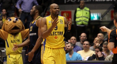 טיוס מתוסכל (חגי ניזרי) טיוס מתוסכל (חגי ניזרי)