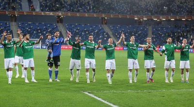 שחקני מכבי חיפה חוגגים (עמית מצפה) שחקני מכבי חיפה חוגגים (עמית מצפה)