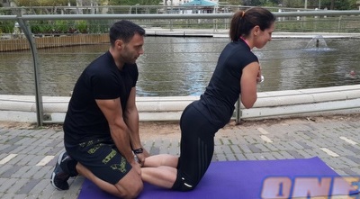 שם תרגיל: כפיפת רגליים בתמיכה assistant leg curl
