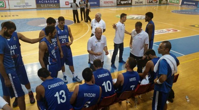 נבחרת ישראל על הספסל (איגוד הכדורסל)