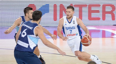 גל מקל. מתחיל התקפה (FIBA)