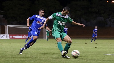 אלירן סיימון עוצר את עידן שמש (רדאד ג´בארה) אלירן סיימון עוצר את עידן שמש (רדאד ג´בארה)