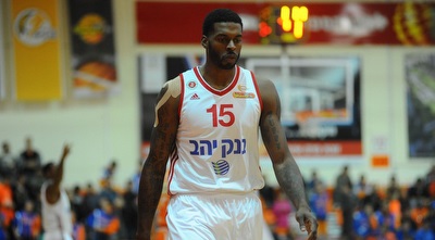 דונטה סמית&acute; (עמרי שטיין)