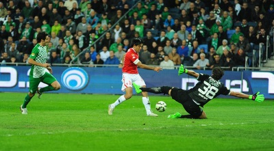 אליניב ברדה מול ולדימיר סטויקוביץ´ (עמרי שטיין) אליניב ברדה מול ולדימיר סטויקוביץ´ (עמרי שטיין)