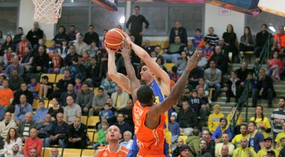 איתי שגב מול איוון אסקה (משה חרמון)