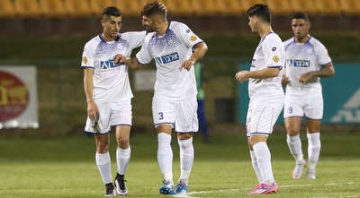 חיים איצרין חוגג עם ניראל מחפוד (אחמד מוררה)