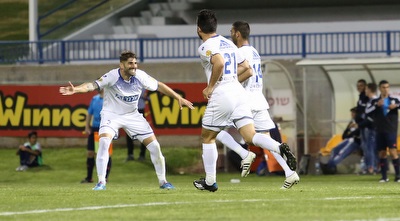 שחקני אשקלון חוגגים (אחמד מוררה)