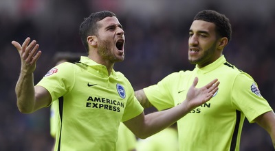 תומר חמד חוגג. מכבי ת&qout;א לא תוותר בלי מאבק (רויטרס) תומר חמד חוגג. מכבי ת&qout;א לא תוותר בלי מאבק (רויטרס)