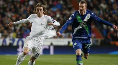 לוקה מודריץ´ ומקסימיליאן ארנולד (רויטרס) לוקה מודריץ´ ומקסימיליאן ארנולד (רויטרס)