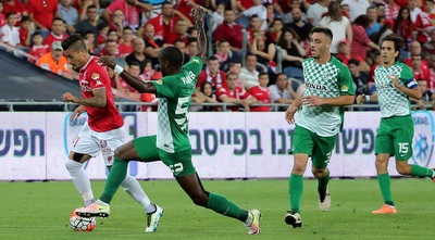 פירס מול בוזגלו (עמית מצפה) פירס מול בוזגלו (עמית מצפה)