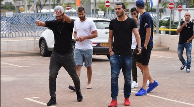 שחקני מכבי נתניה. הכסף נכנס (נעם מורנו)