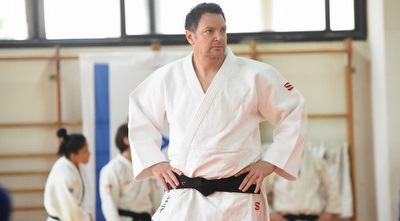 שני הרשקו. &qout;הקרוב האחרון היה הכי לא טקטי בעולם&qout; (נעם מורנו)