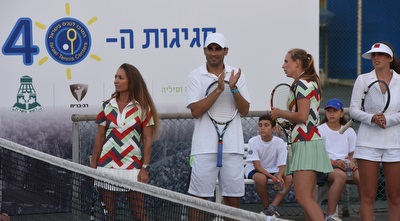 אנדי רם. כיבד את המעמד (נעם מורנו)